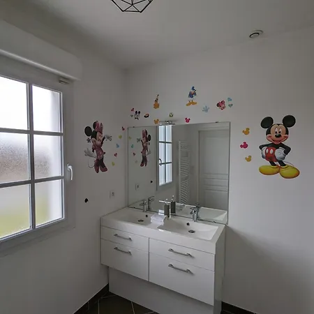 Marvellous Le Hongre 7 Min From Disneyland מאני-לה-הונגרה